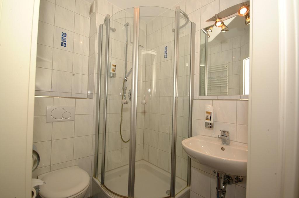 Hotel Pension Schwansee Schwangau Zimmer foto